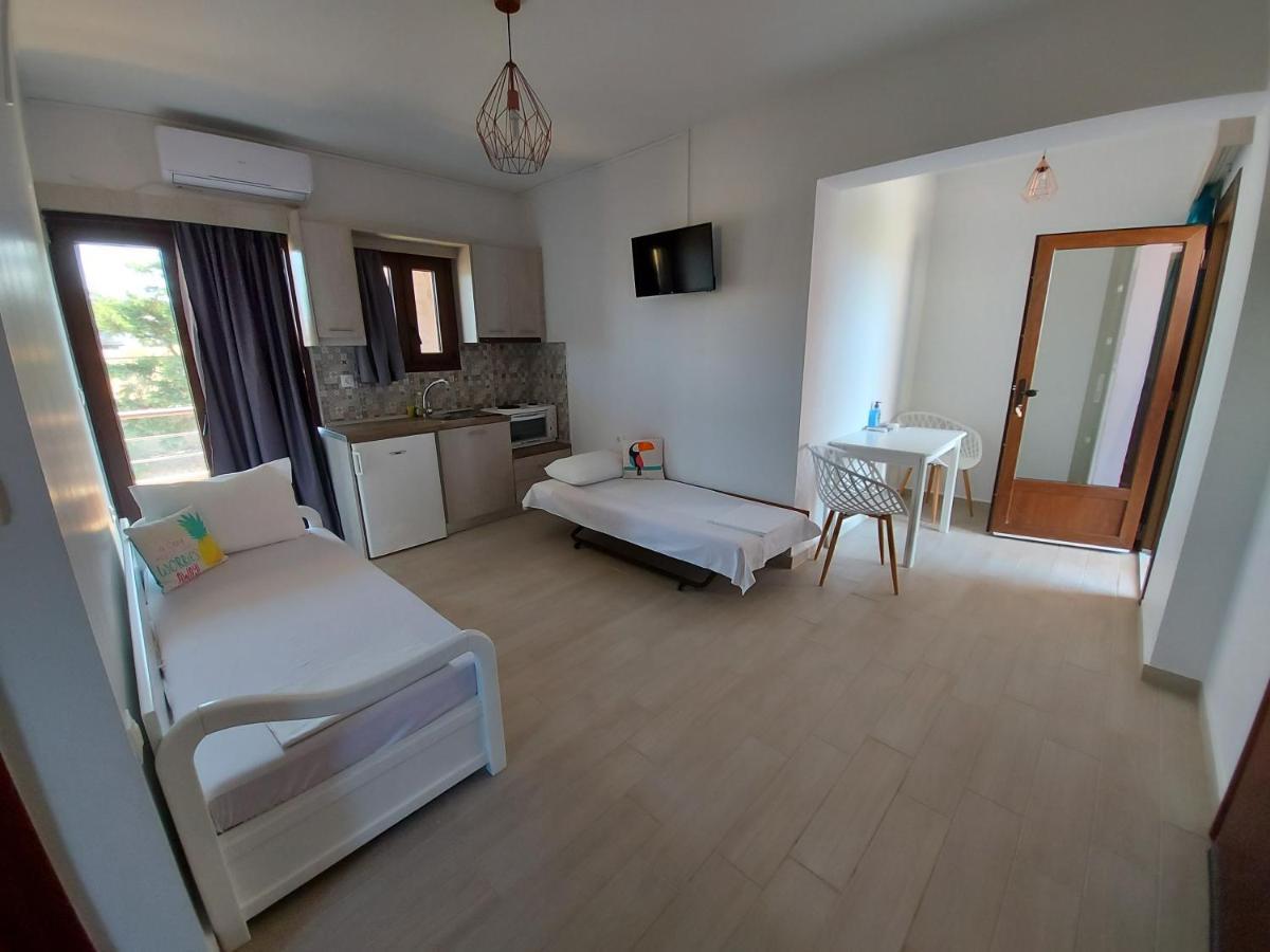 Golden View Apartments Myrina Limnos Zewnętrze zdjęcie