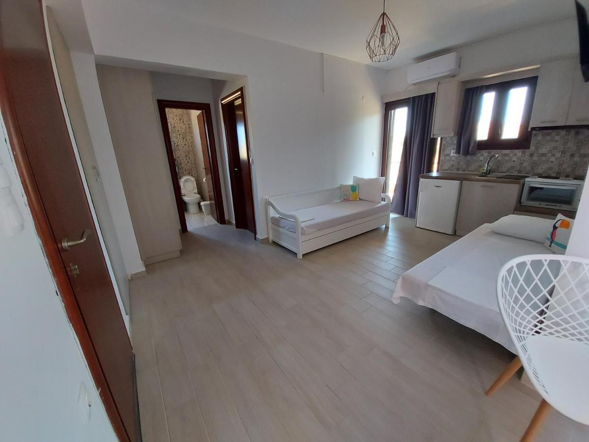 Golden View Apartments Myrina Limnos Zewnętrze zdjęcie