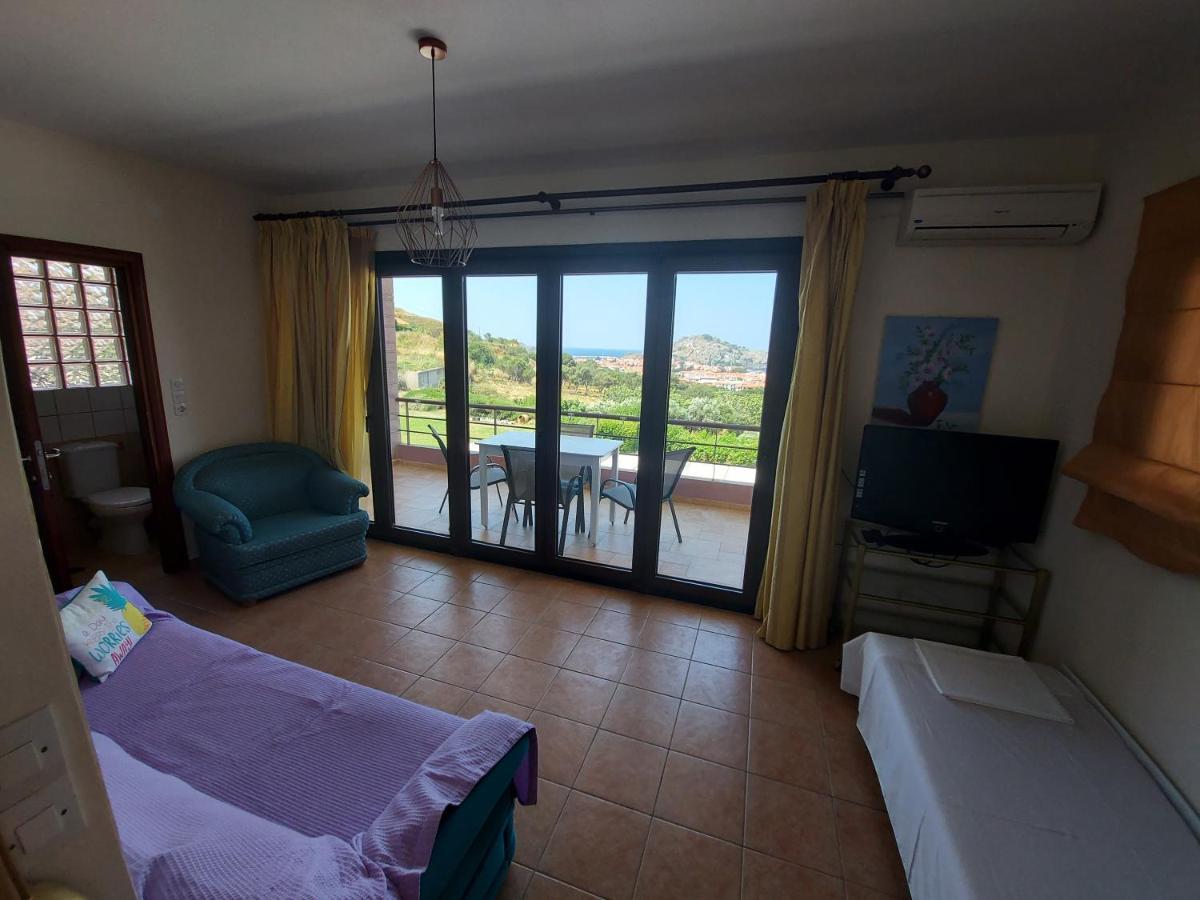 Golden View Apartments Myrina Limnos Zewnętrze zdjęcie