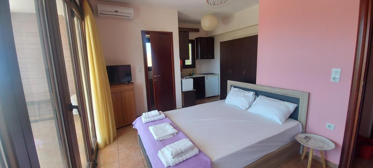 Golden View Apartments Myrina Limnos Zewnętrze zdjęcie