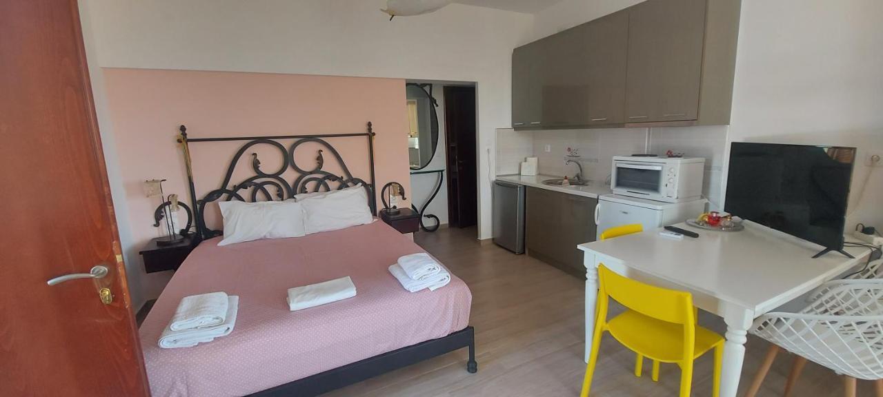 Golden View Apartments Myrina Limnos Zewnętrze zdjęcie